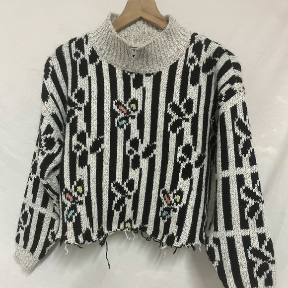 Vintage Sweater w Baby Pink/Blue/Purple dots - Picture 1 of 5